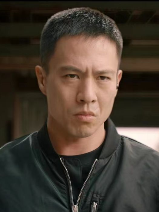 林翔(網路電影《裂戰》中的角色) 林翔(網路電影《裂戰》中的角色)