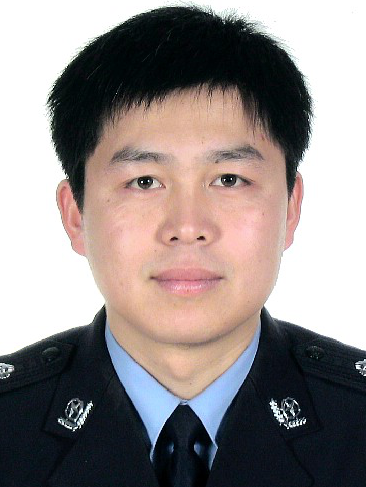 劉國鋒(山東省濱州市無棣縣公安局黨委委員、副局長) 劉國鋒(山東省濱州市無棣縣公安局黨委委員、副局長)