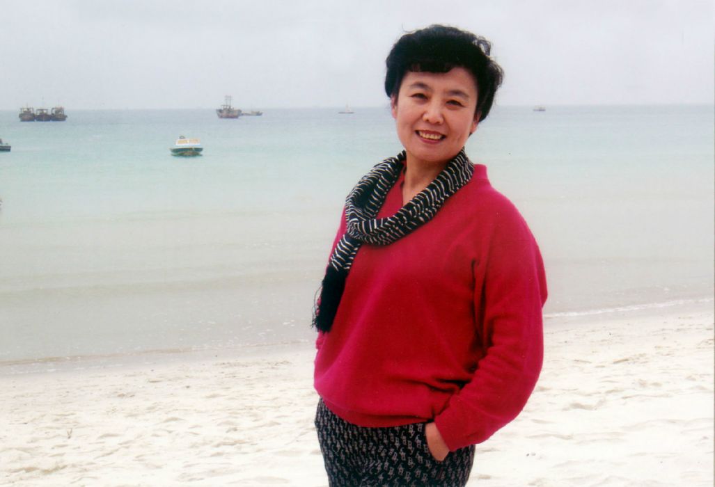 沈莉(北京書法家協會婦女部副部長) 沈莉(北京書法家協會婦女部副部長)