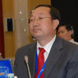 董鎖成