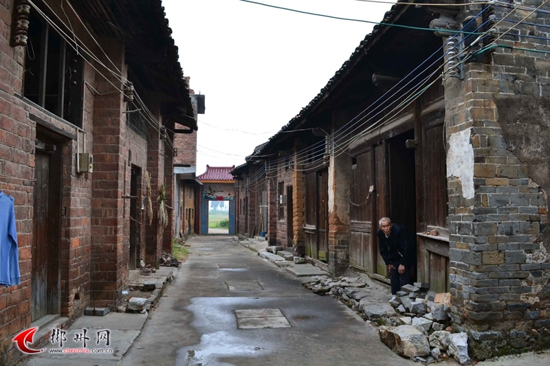 靛江村 靛江村