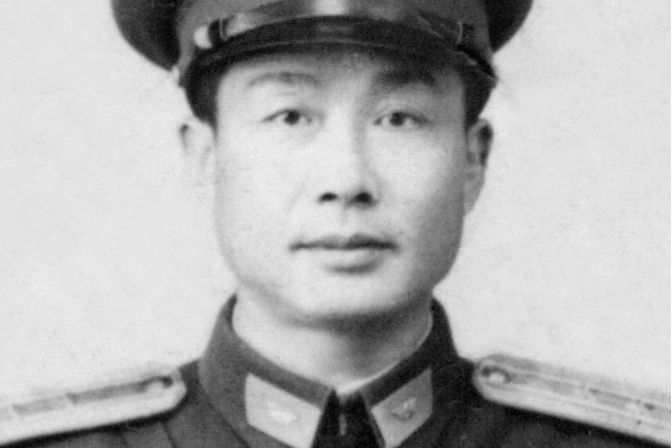 章質文 章質文