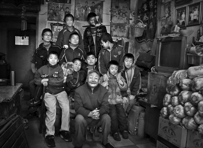 2009年11月29日，鄭承鎮和他的“孩子們”