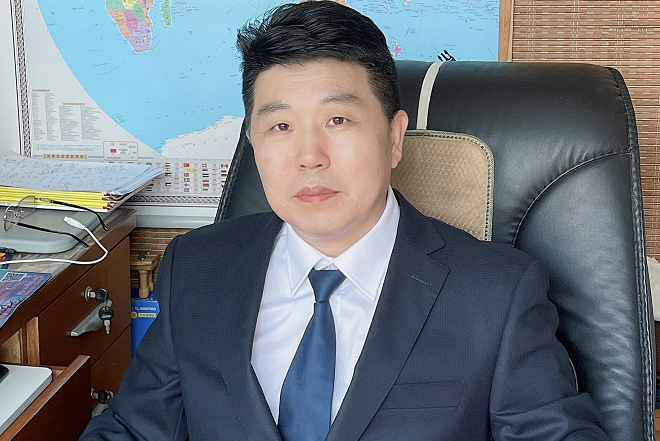 梁照忠 梁照忠