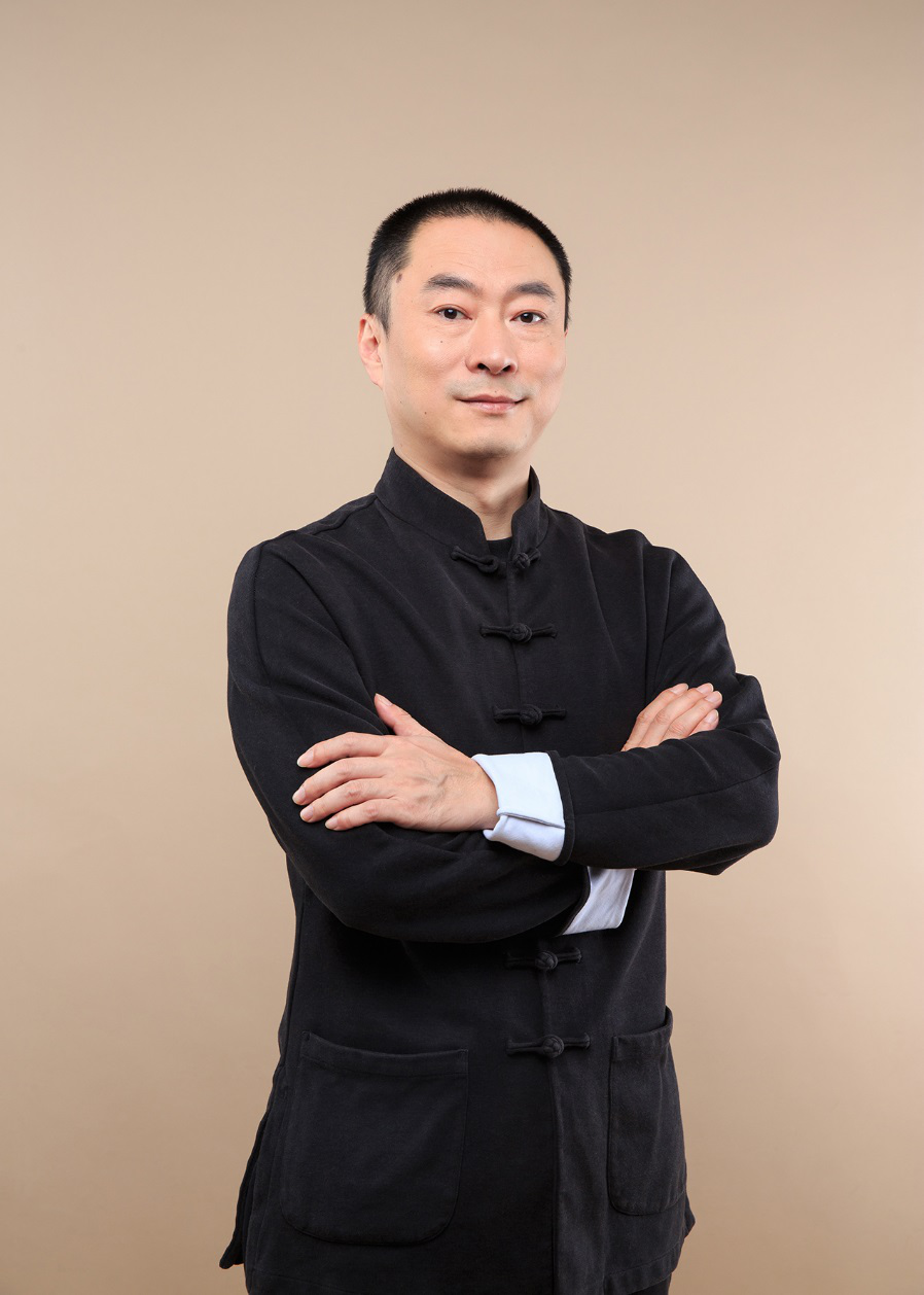 黃韜(上海麗人麗妝化妝品有限公司CEO)