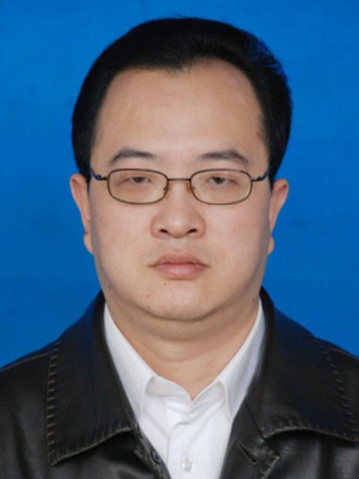 熊勇(巴中市民政局黨組成員、副局長)
