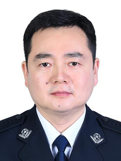周斌(陝西省安康市公安局黨委副書記) 周斌(陝西省安康市公安局黨委副書記)