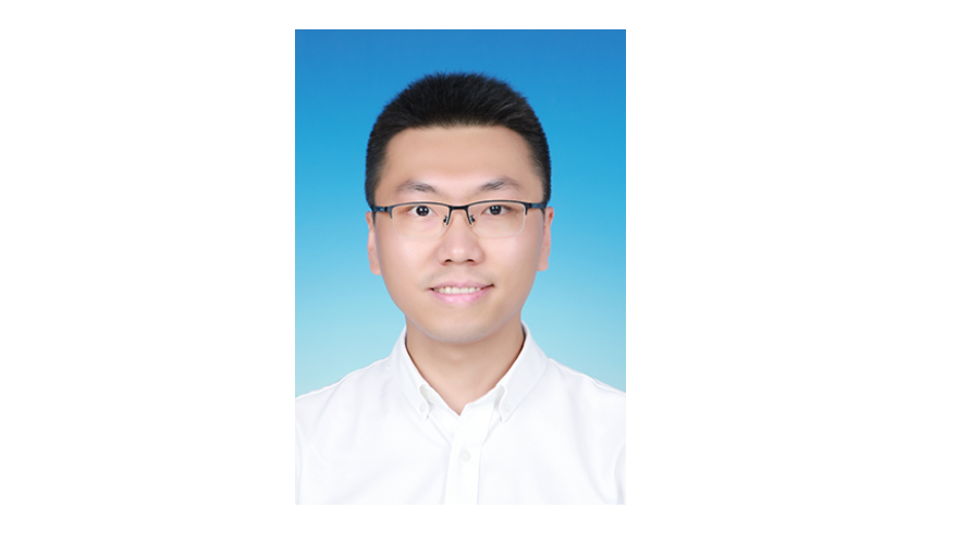 張雷(南開大學副研究員)