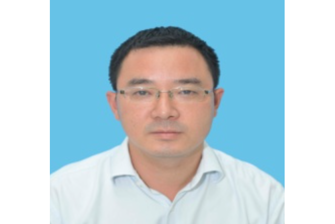 馮波(東華大學紡織學院紡織實驗中心教師) 馮波(東華大學紡織學院紡織實驗中心教師)