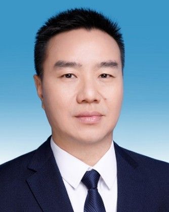 賀勇(海南大學黨委常委、紀委書記) 賀勇(海南大學黨委常委、紀委書記)