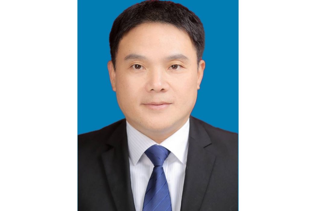 陳智(重慶市九龍坡區人力資源和社會保障局黨委書記、局長) 陳智(重慶市九龍坡區人力資源和社會保障局黨委書記、局長)