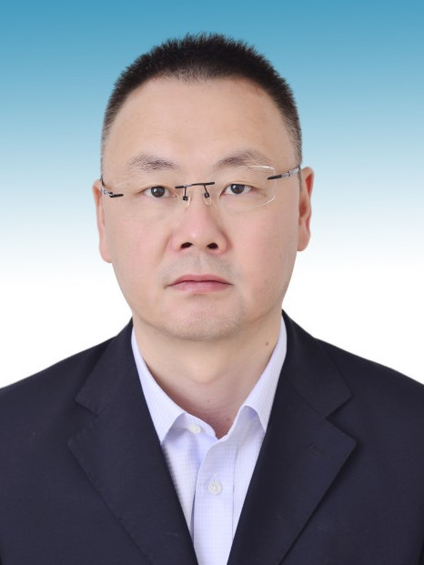 王恩君(湖北省宜昌市興山縣交通運輸局黨組成員、黨組副書記) 王恩君(湖北省宜昌市興山縣交通運輸局黨組成員、黨組副書記)