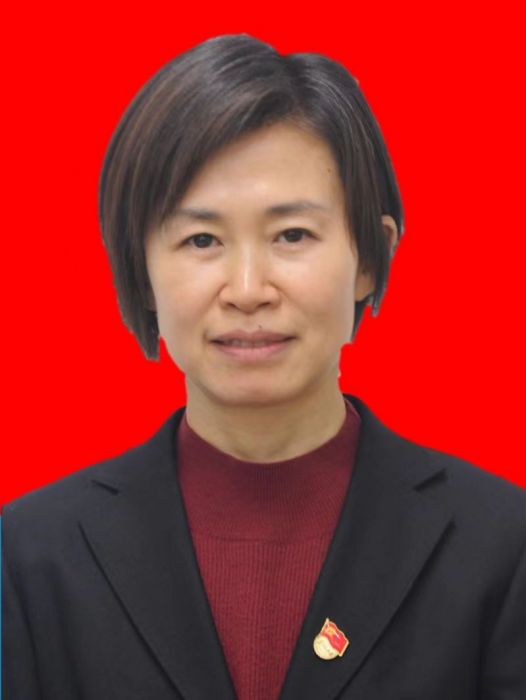 趙鳳蘭(吉林省四平市紀委市監委駐市生態環境局紀檢監察組組長、四級高級監察官) 趙鳳蘭(吉林省四平市紀委市監委駐市生態環境局紀檢監察組組長、四級高級監察官)