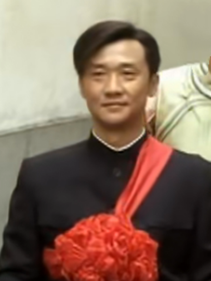 鄭天峰(年代劇《紅槐花》中的反派角色,由黃志忠飾演。) 鄭天峰(年代劇《紅槐花》中的反派角色,由黃志忠飾演。)