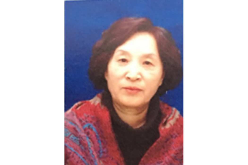 齊春玲(黑龍江省作家協會會員) 齊春玲(黑龍江省作家協會會員)