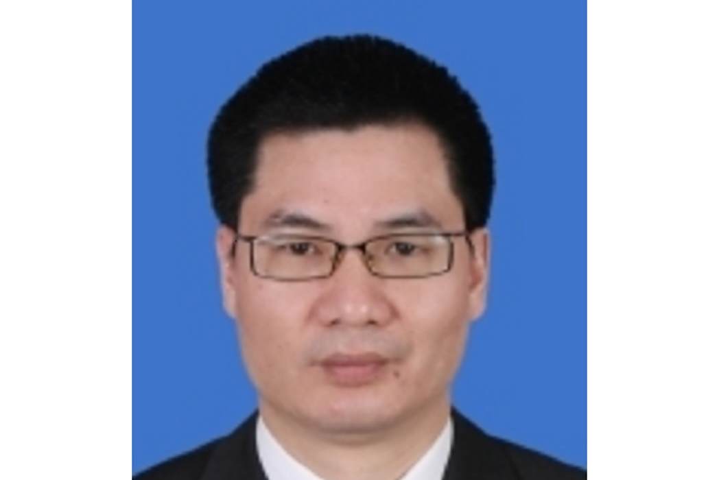 徐立斌(中國醫學科學院腫瘤醫院骨科副主任醫師) 徐立斌(中國醫學科學院腫瘤醫院骨科副主任醫師)