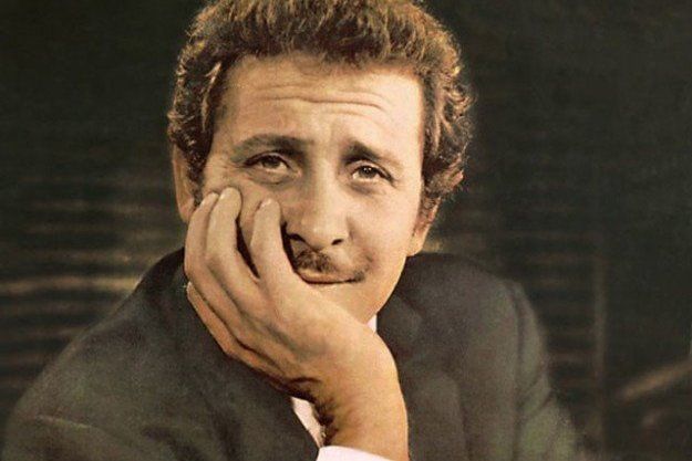 多明戈·莫都格諾(Domenico Modugno) 多明戈·莫都格諾(Domenico Modugno)