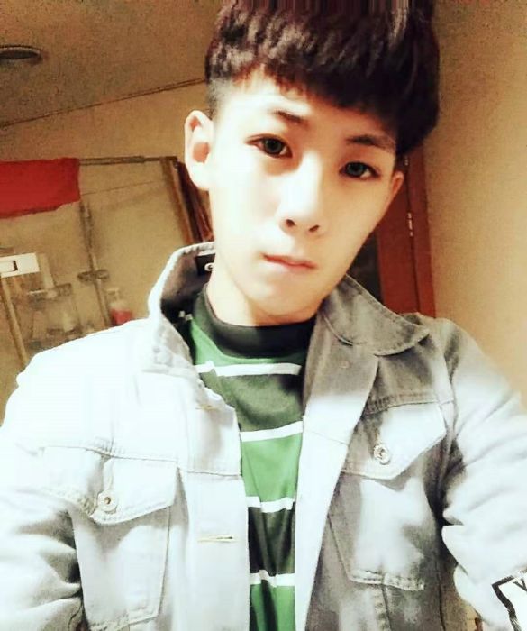 李炎澤 李炎澤