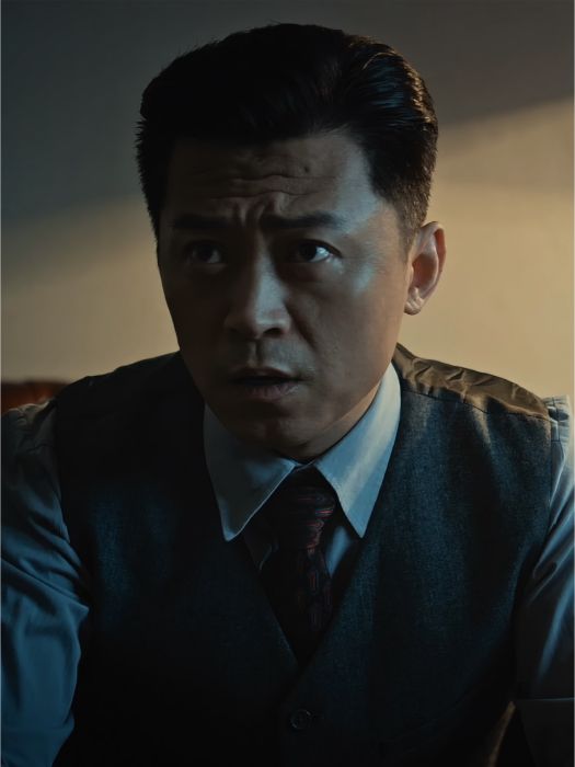 黃金明(諜戰劇《梅花紅桃》中的角色) 黃金明(諜戰劇《梅花紅桃》中的角色)
