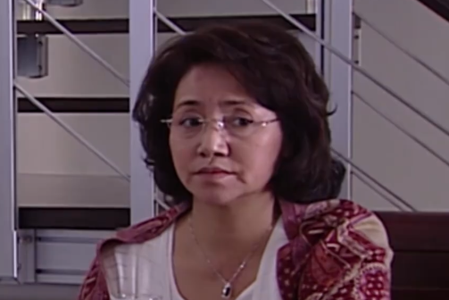 趙佳美(李野萍飾演的電視劇角色) 趙佳美(李野萍飾演的電視劇角色)