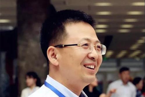付海濤(黑龍江省大眾社會工作服務中心理事長、冰城好人) 付海濤(黑龍江省大眾社會工作服務中心理事長、冰城好人)