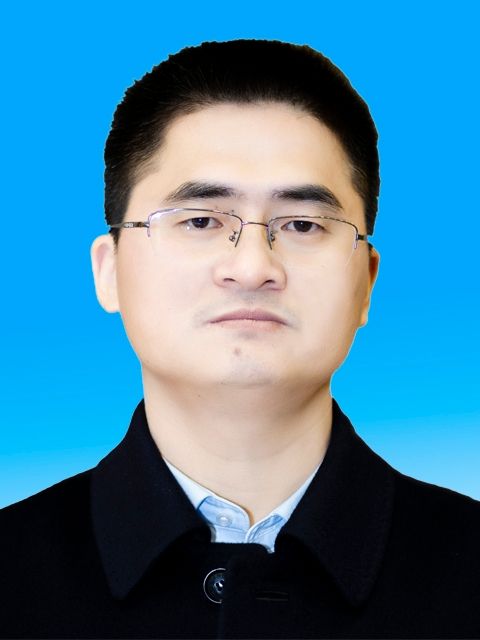 張明春(江西省撫州市資溪縣縣委常委、常務副縣長) 張明春(江西省撫州市資溪縣縣委常委、常務副縣長)