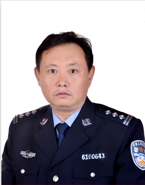 韓起宏 韓起宏