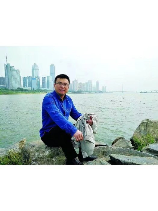 劉志毅(核技術創新與產業套用專家) 劉志毅(核技術創新與產業套用專家)