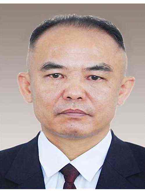 江斌(廣東省梅州市蕉嶺縣人力資源和社會保障局黨組書記、局長) 江斌(廣東省梅州市蕉嶺縣人力資源和社會保障局黨組書記、局長)