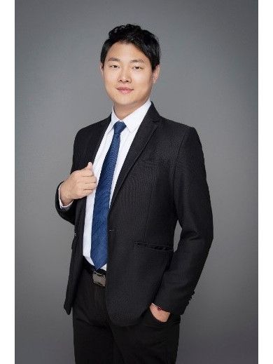 張樂(江蘇師範大學物理與電子工程學院副院長、教授) 張樂(江蘇師範大學物理與電子工程學院副院長、教授)