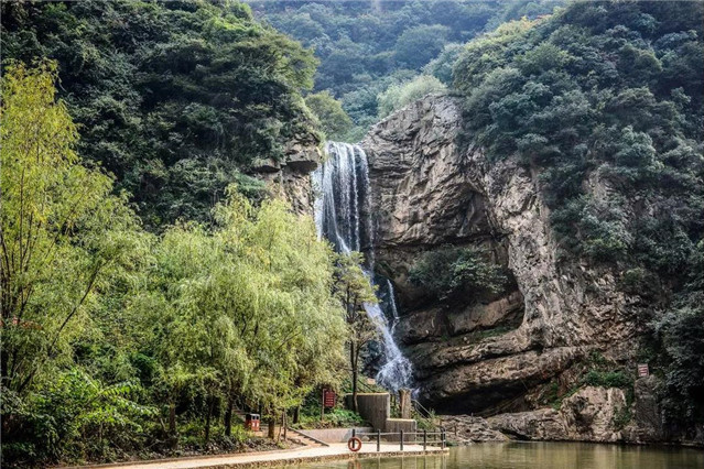 白牛洞 白牛洞
