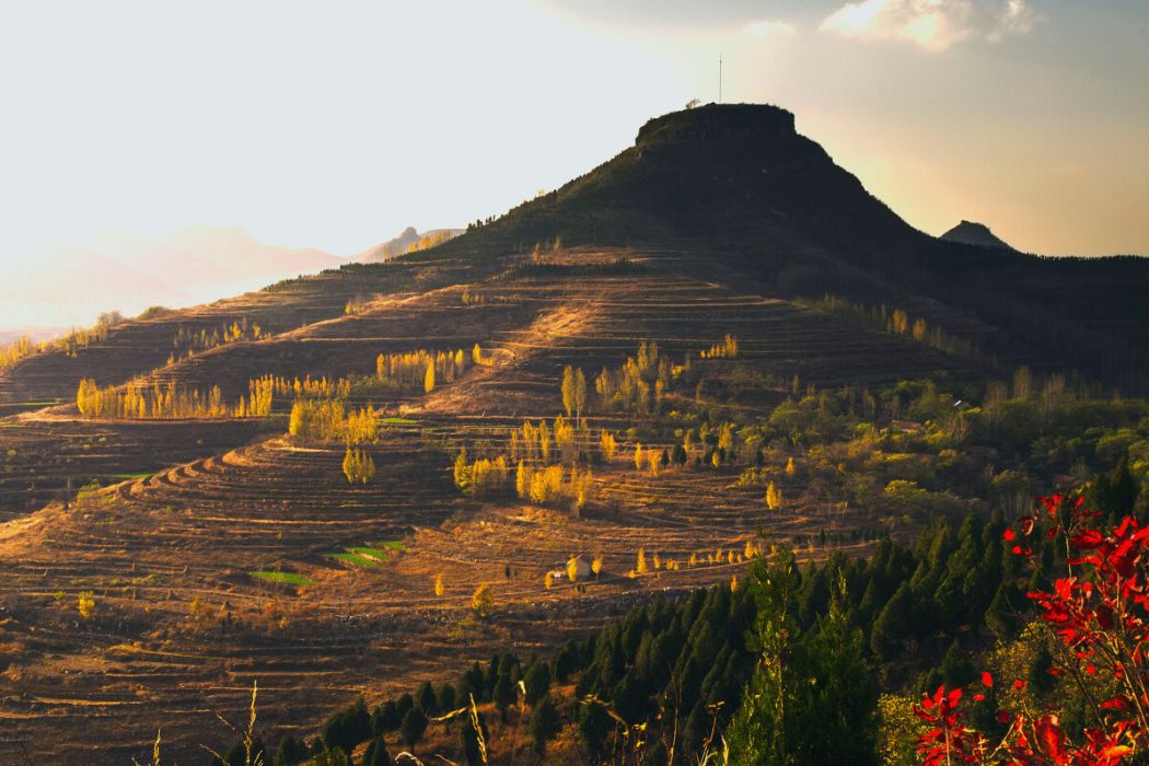 東漢崮 東漢崮