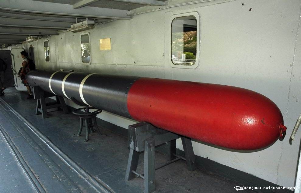 潛艇魚雷