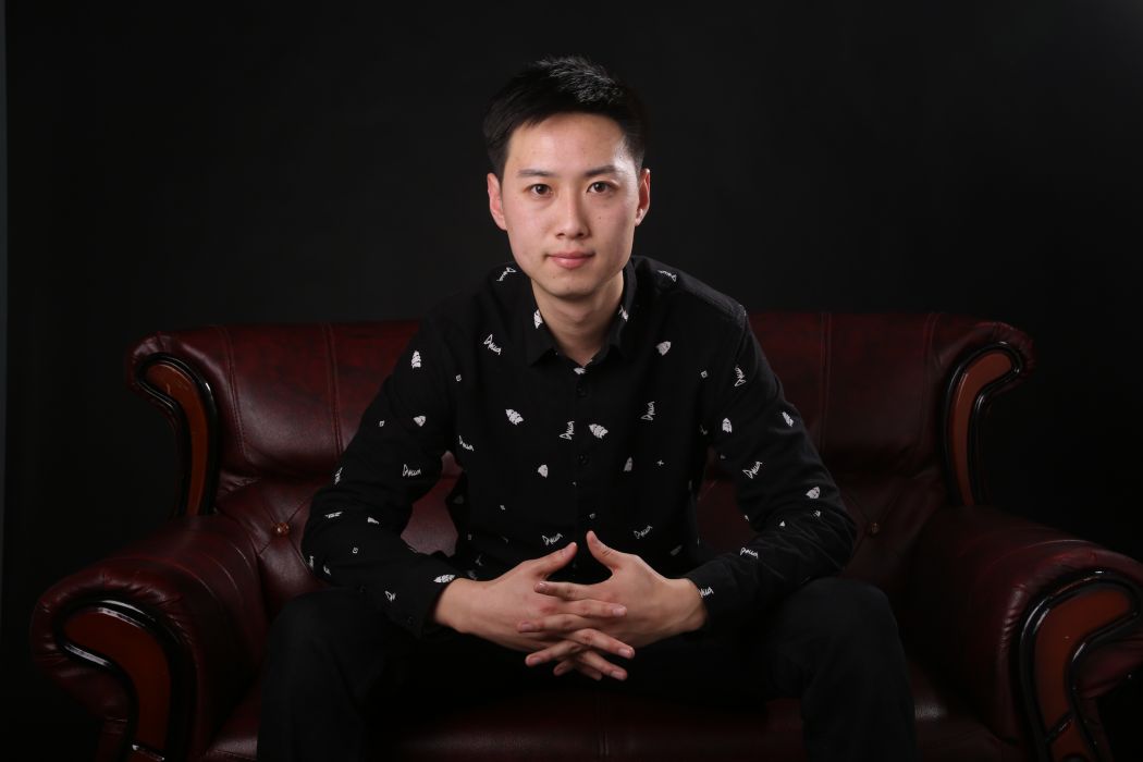 姚天宇(“天宇體”字型創始人) 姚天宇(“天宇體”字型創始人)