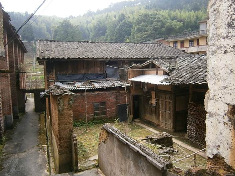 尤山村 尤山村