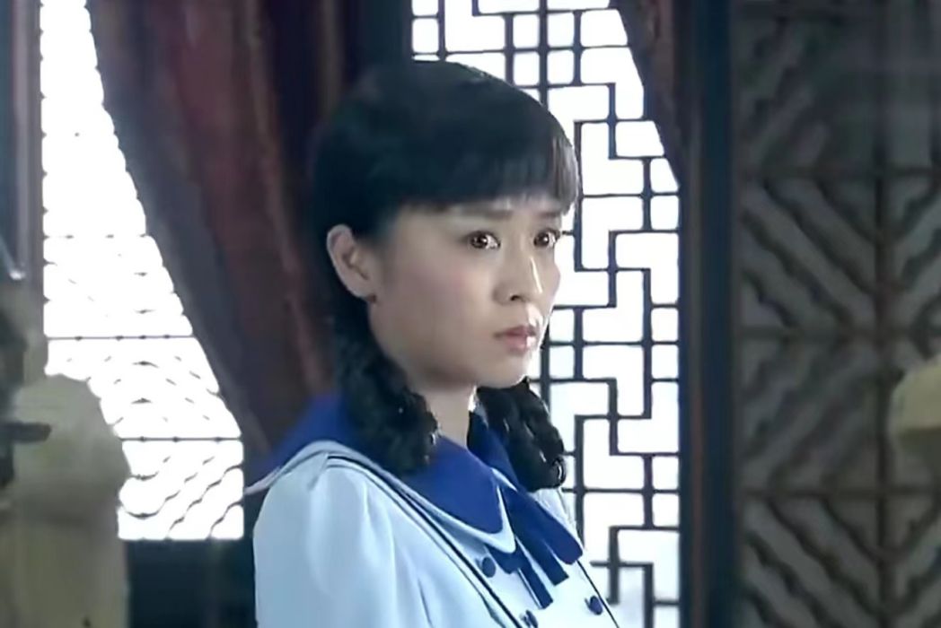 左雲(抗戰劇《飛虎隊大營救》中的主要角色之一) 左雲(抗戰劇《飛虎隊大營救》中的主要角色之一)