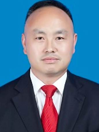 焦志剛(宣恩縣科學技術和經濟信息化局黨組成員、總工程師) 焦志剛(宣恩縣科學技術和經濟信息化局黨組成員、總工程師)