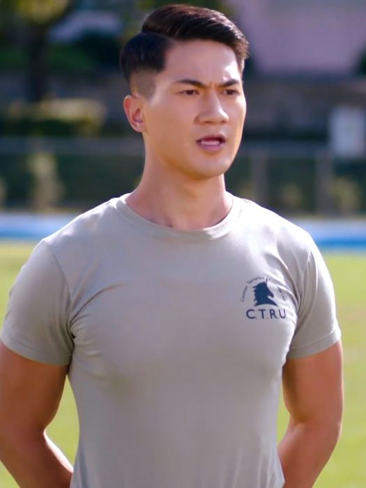 周大力(警匪劇《隱形戰隊》中的角色) 周大力(警匪劇《隱形戰隊》中的角色)