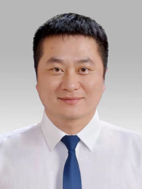 張博(溫州市龍灣區退役軍人服務中心主任、黨組成員) 張博(溫州市龍灣區退役軍人服務中心主任、黨組成員)
