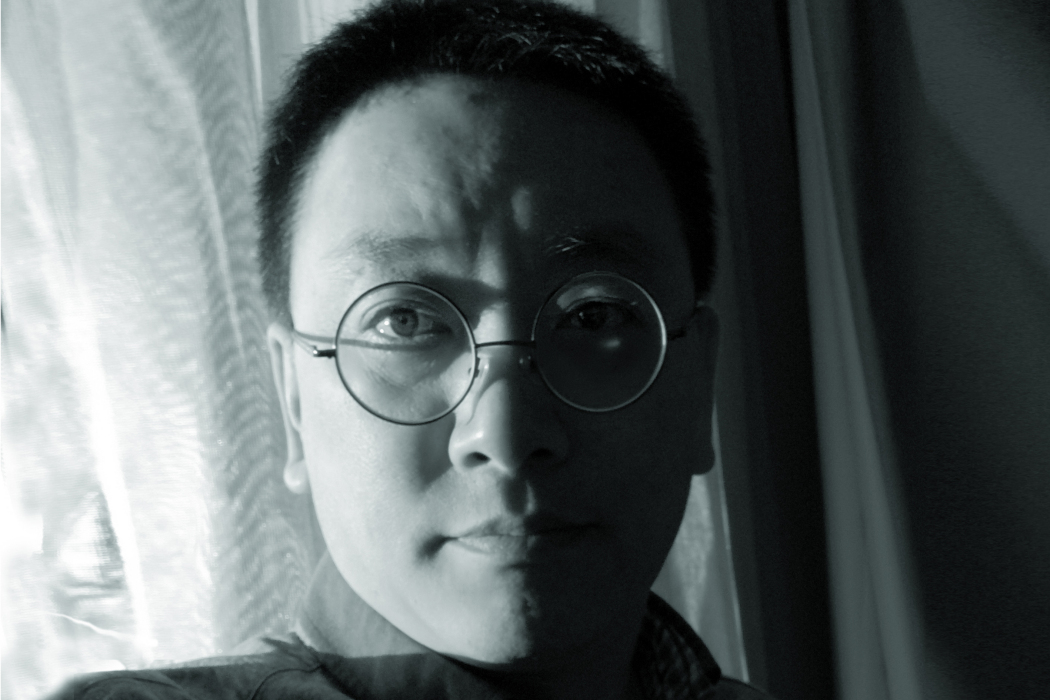 靳文藝(上海劉海粟美術館副館長,畫家、設計藝術家、策展人) 靳文藝(上海劉海粟美術館副館長,畫家、設計藝術家、策展人)