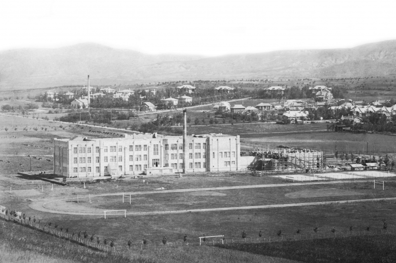 1923年鞍山一中教學樓