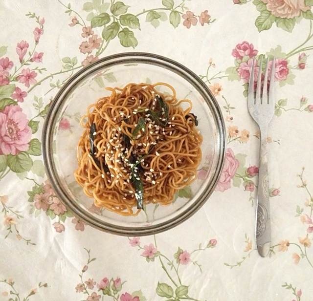 蔥油撈麵 蔥油撈麵