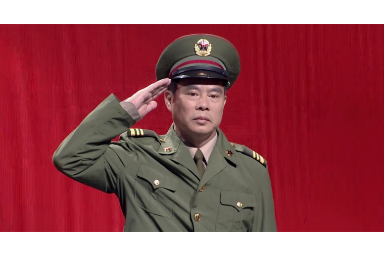 王勇(江西省上饒市鉛山縣永平人民法庭庭長，副科級審判員，一級法官)
