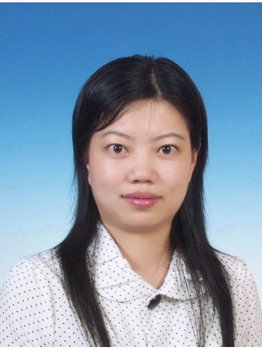 蔡瑛(溫嶺市人大常委會預算工作委員會副主任) 蔡瑛(溫嶺市人大常委會預算工作委員會副主任)