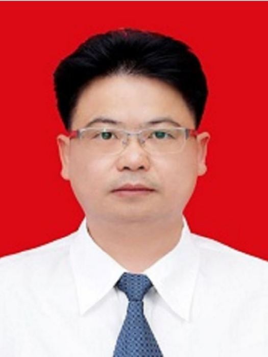 吳澤華(福建省龍巖市武平縣政府黨組成員、副縣長) 吳澤華(福建省龍巖市武平縣政府黨組成員、副縣長)