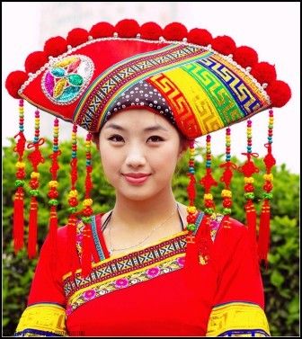 中國少數民族服裝