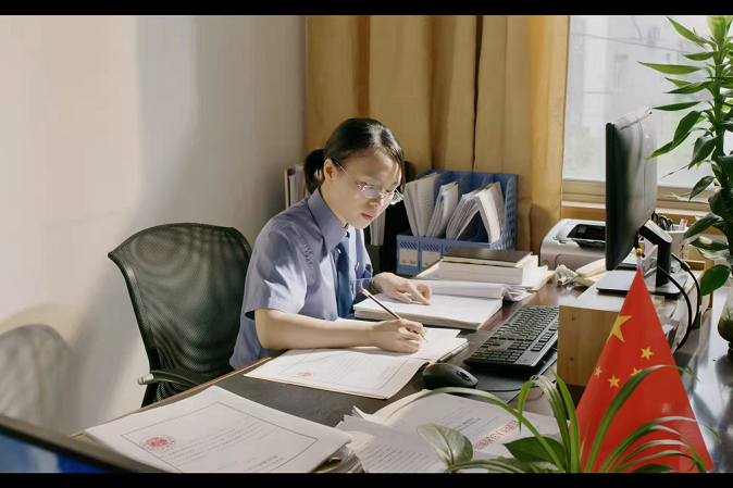 余凡(景德鎮市人民檢察院第一檢察部主任) 余凡(景德鎮市人民檢察院第一檢察部主任)