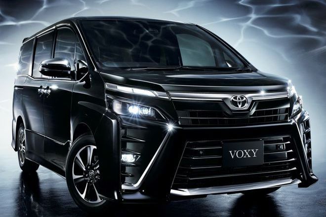 豐田Voxy 豐田Voxy