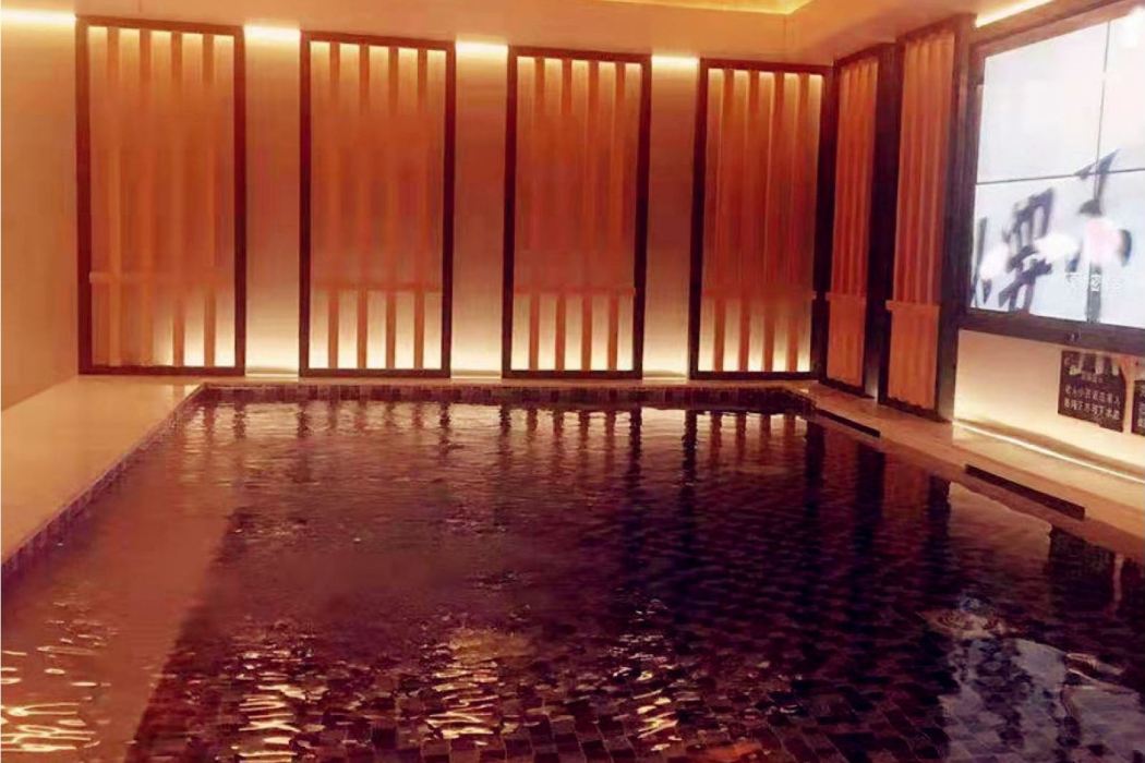 九星湯泉 九星湯泉