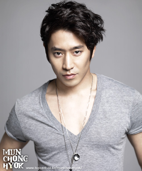 文晸赫(Eric Mun)